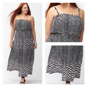 NWT LANE BRYANT Chevron Pleated Black/White
Maxi Dress 14/16